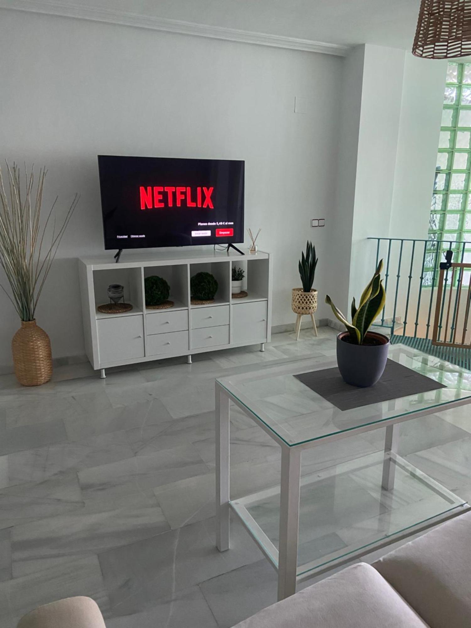 Duplex Torremolinos Suite Ngoại thất bức ảnh